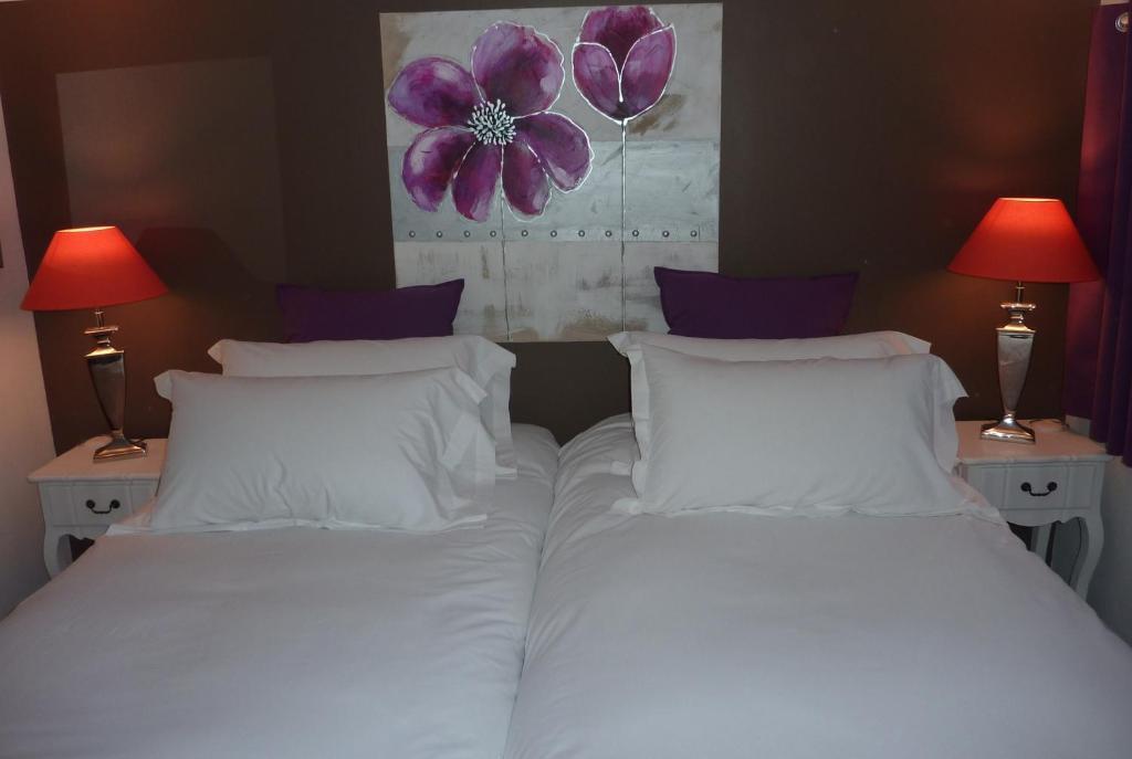 Hotel Le P'Tit Beaumont Room photo